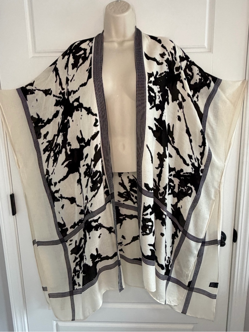 Angie Boho Kimono Cover Up Open Front Longline Black Cream Festival OS Beachy